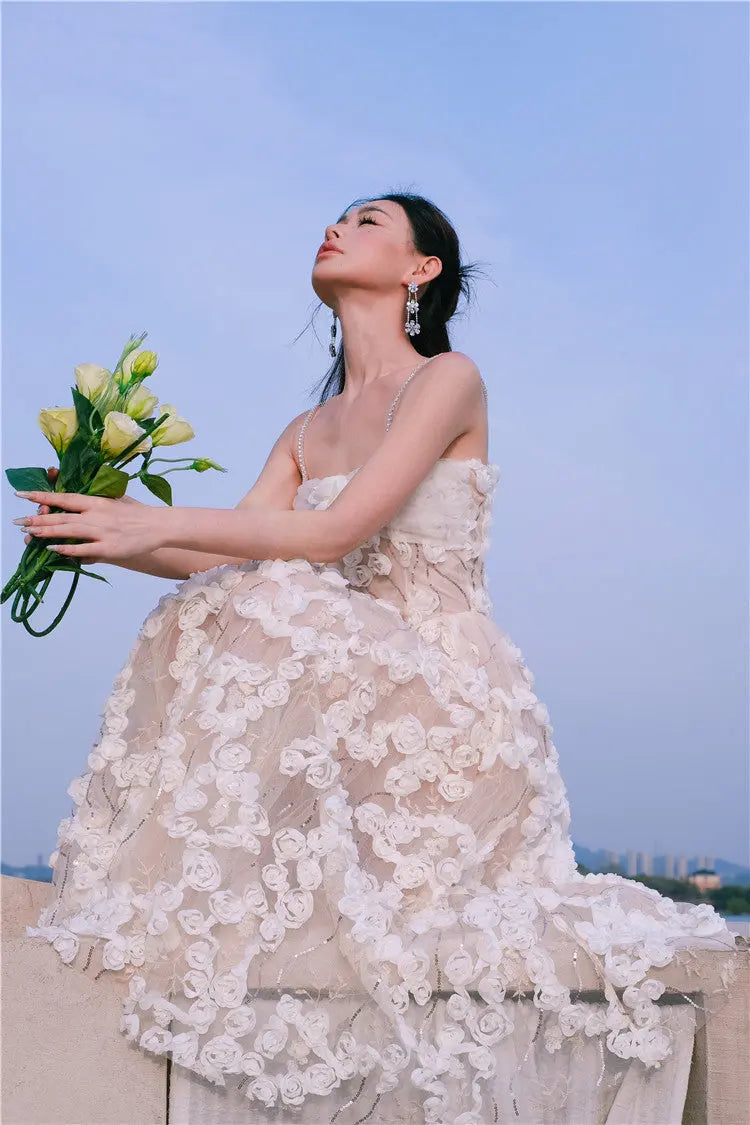 Leah White/Beige Sleeveless Flower Dress