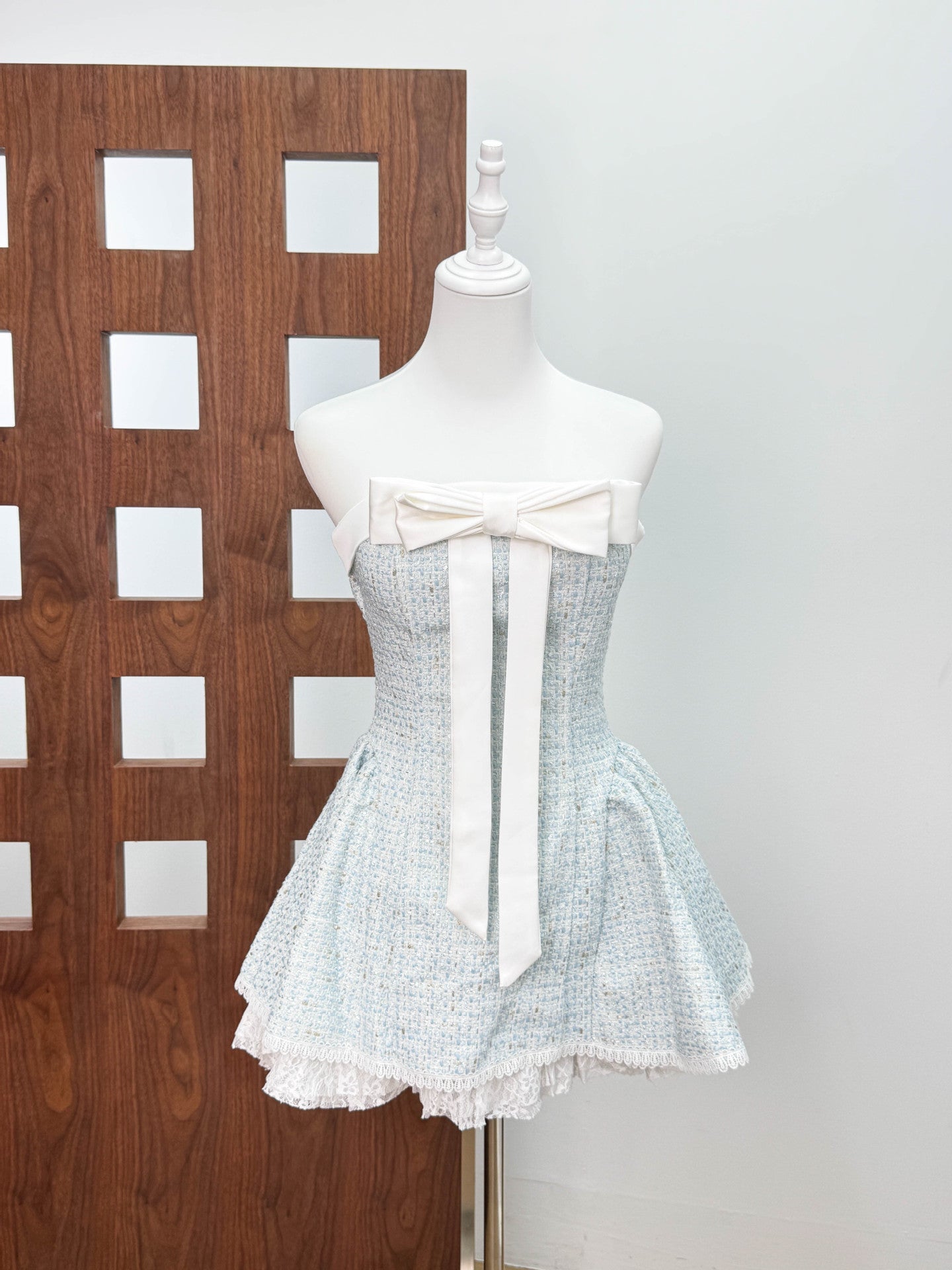 Woven Lace Top Mini Dress in Pink