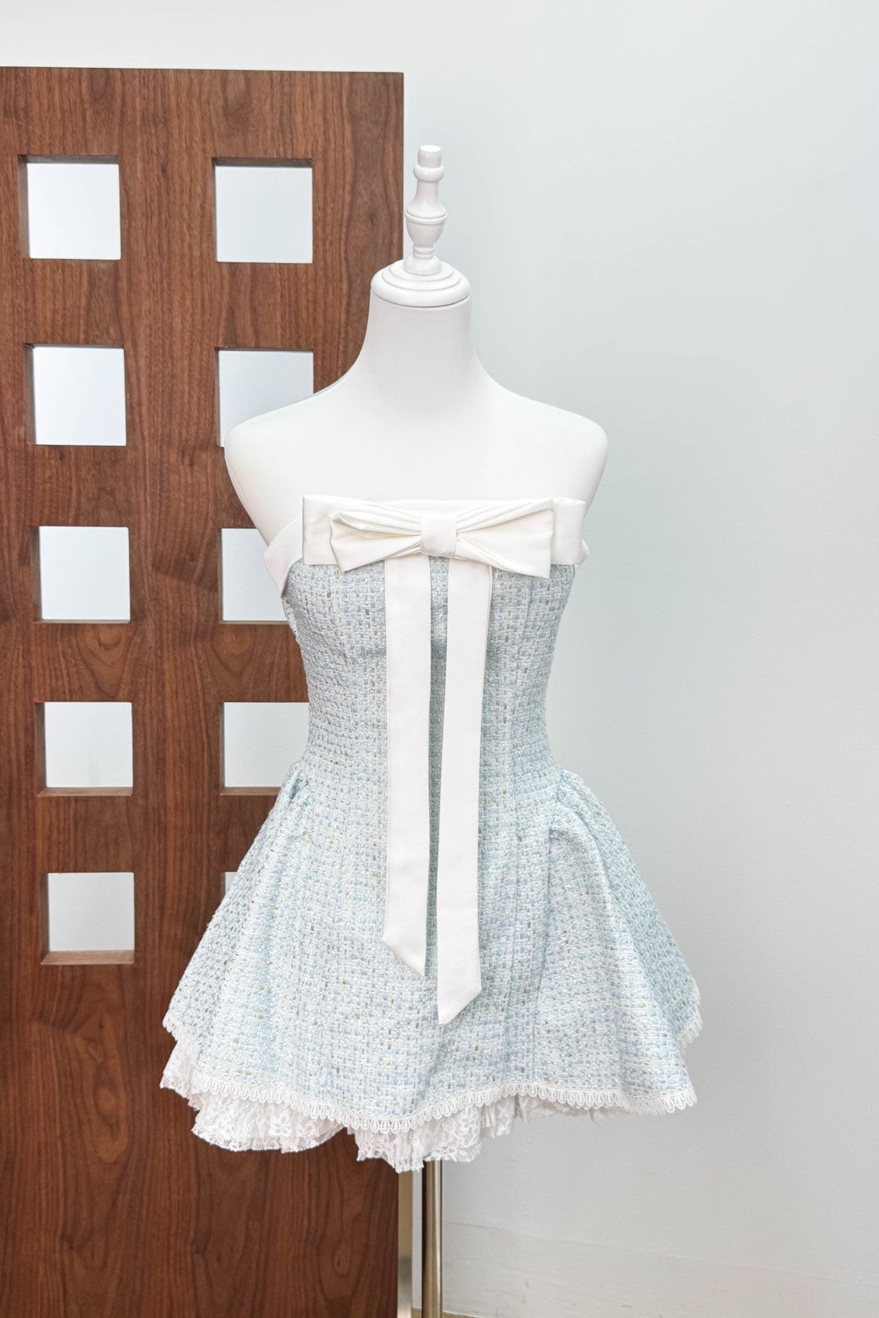 Woven Lace Top Mini Dress in Pink