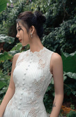 Lace Embroidery Midi Dress in White