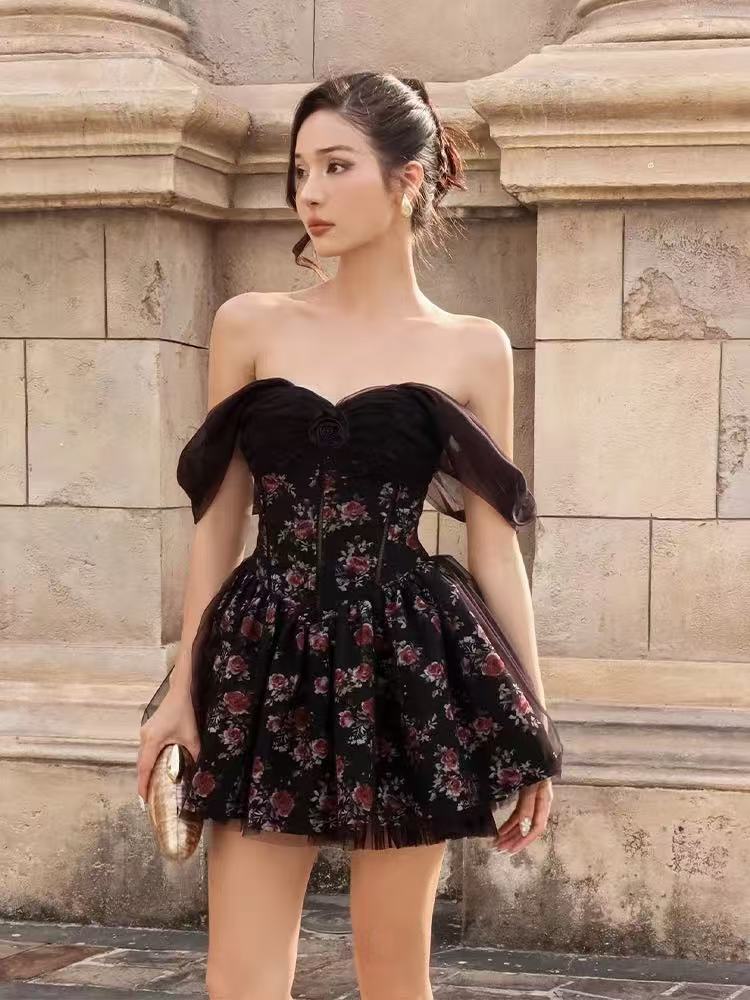 Floral Printed Mini Dress in Black