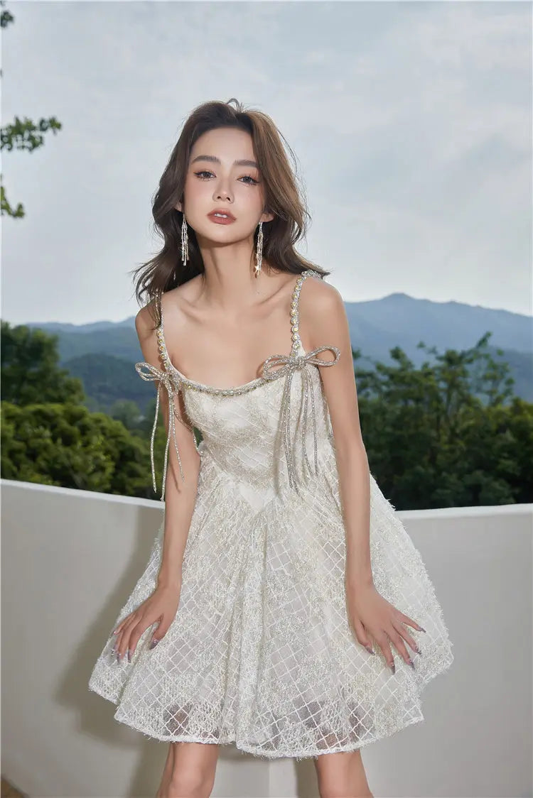 Beige Square Collar Sleeveless Lace Cocktail Dress