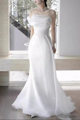 White French-Style one-Shoulder Maxi Dress