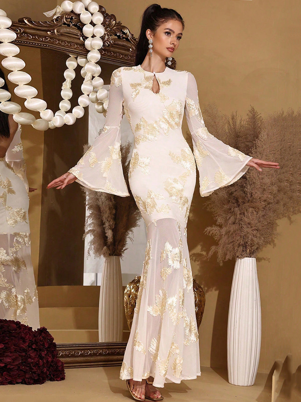 Sleeve Hip-Hugging Mesh Embroidery Maxi Dress in Yellow