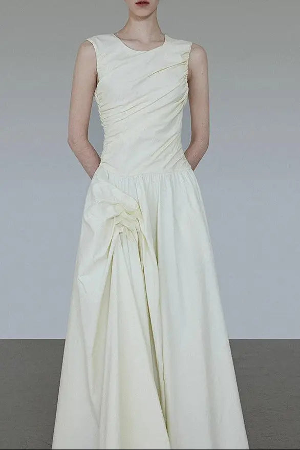 Ruched A-Line Sleeveless Midi Dress in Apricot