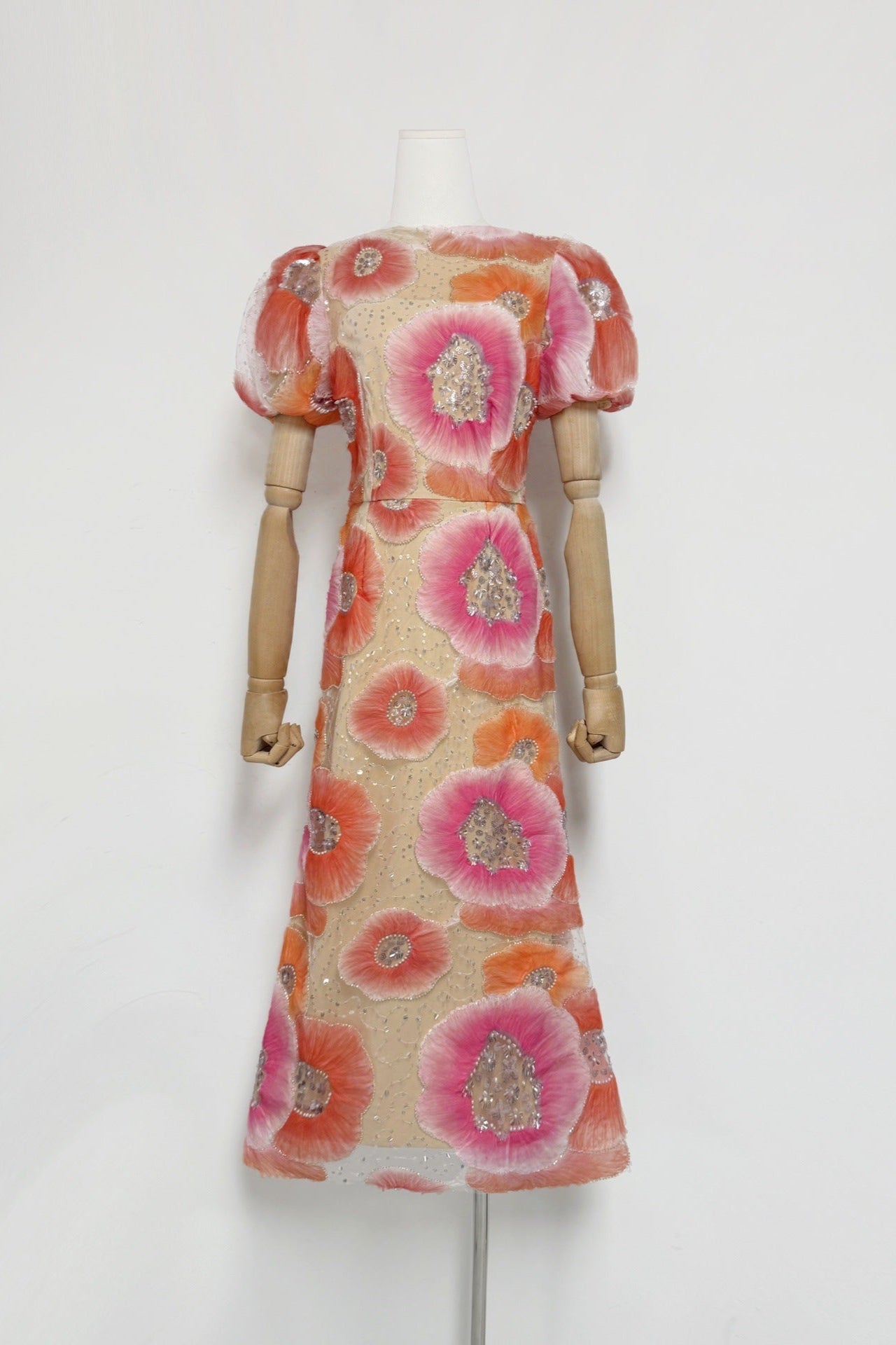 Puff Sleeve Floral Midi Dress in Pink