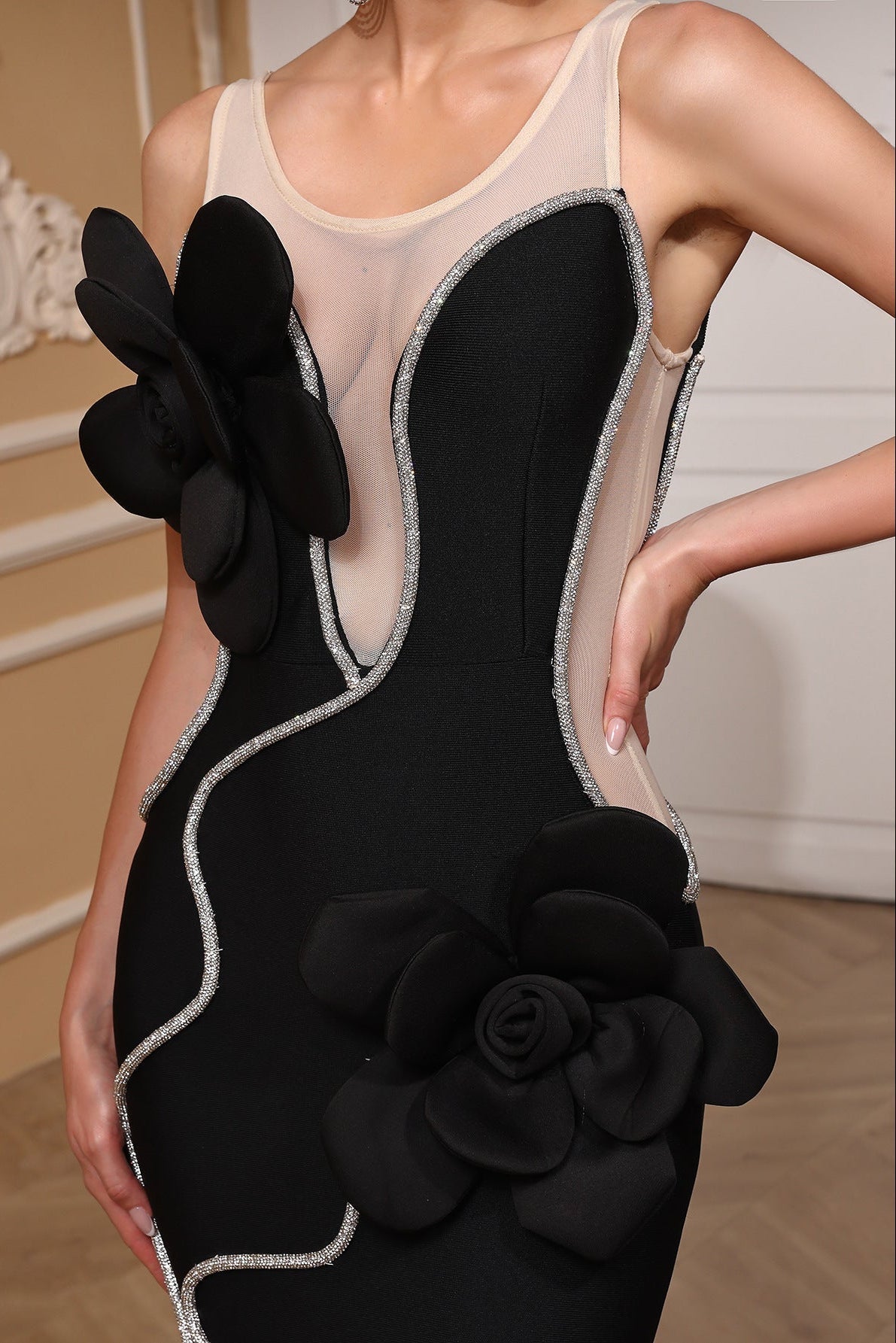 Diamond 3D Flower Sequin Bandage Maxi Dress in Black