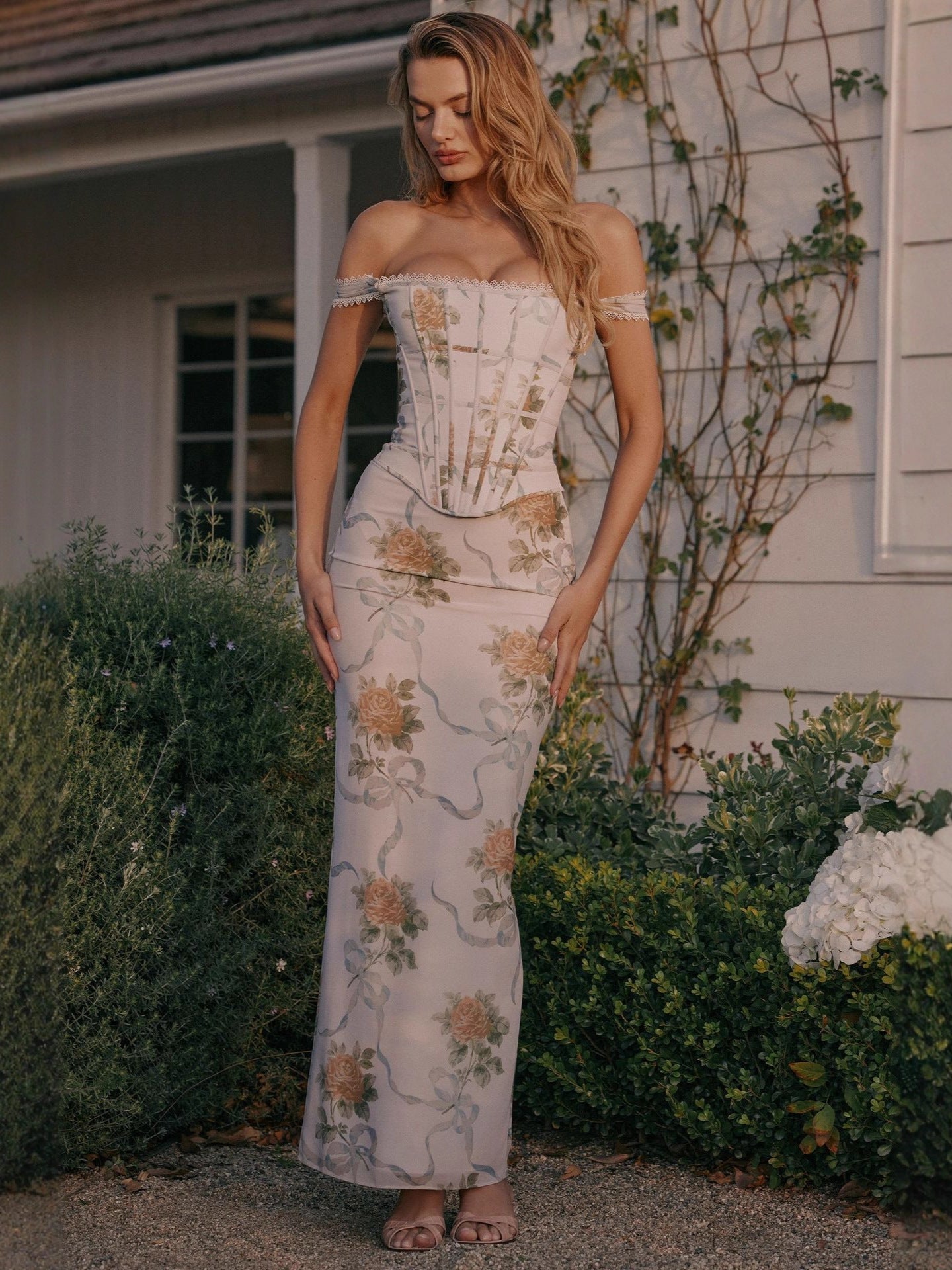 White Floral Print Fitted Corset Maxi Dress