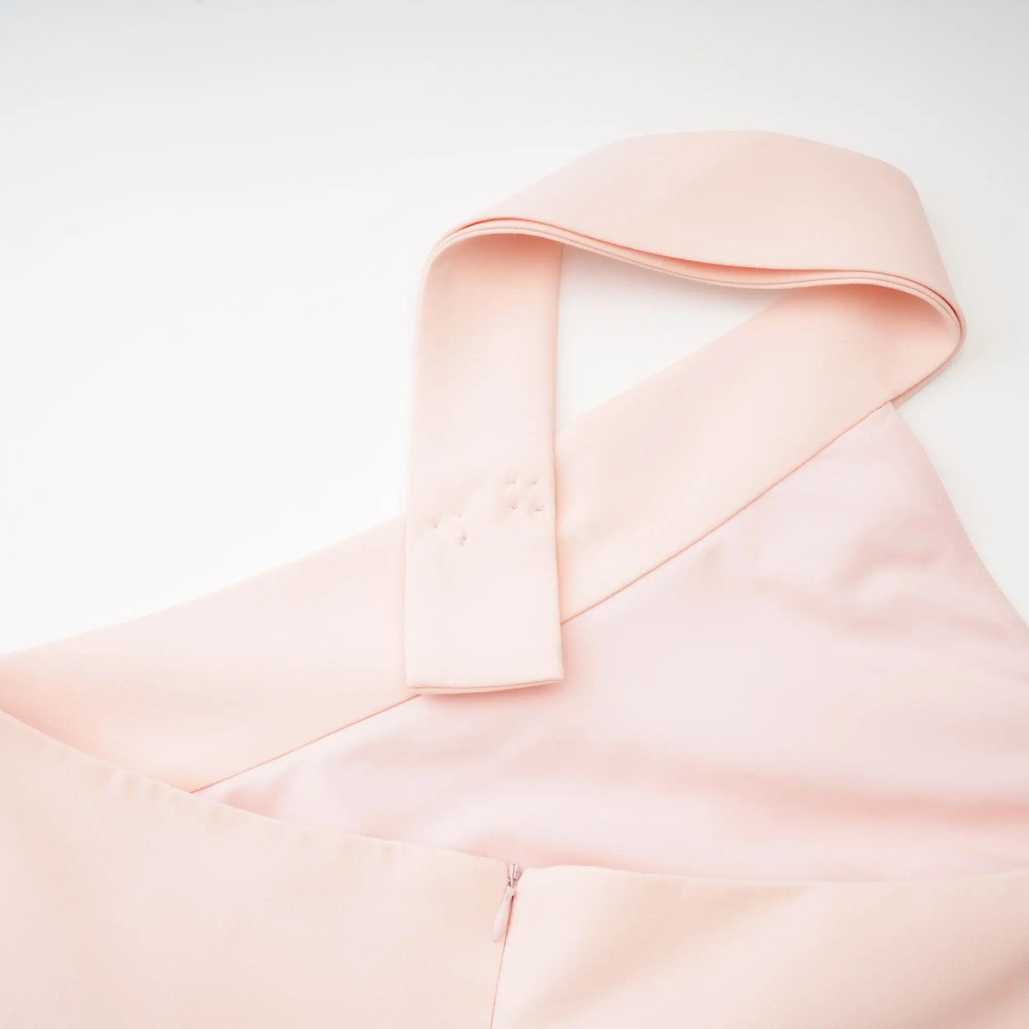 Feather-Detail Halter Backless Dress in Pink