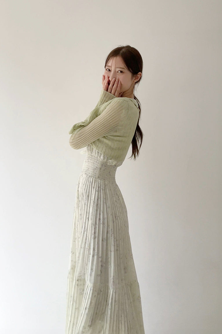 Sleeveless Floral Midi Dress in Green