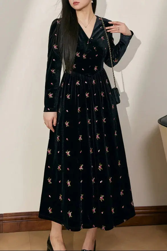 V-Neck Floral Embroidered Maxi Dress in black