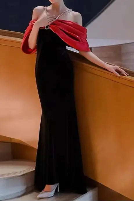 Off Shoulder Maxi Dress - Red
