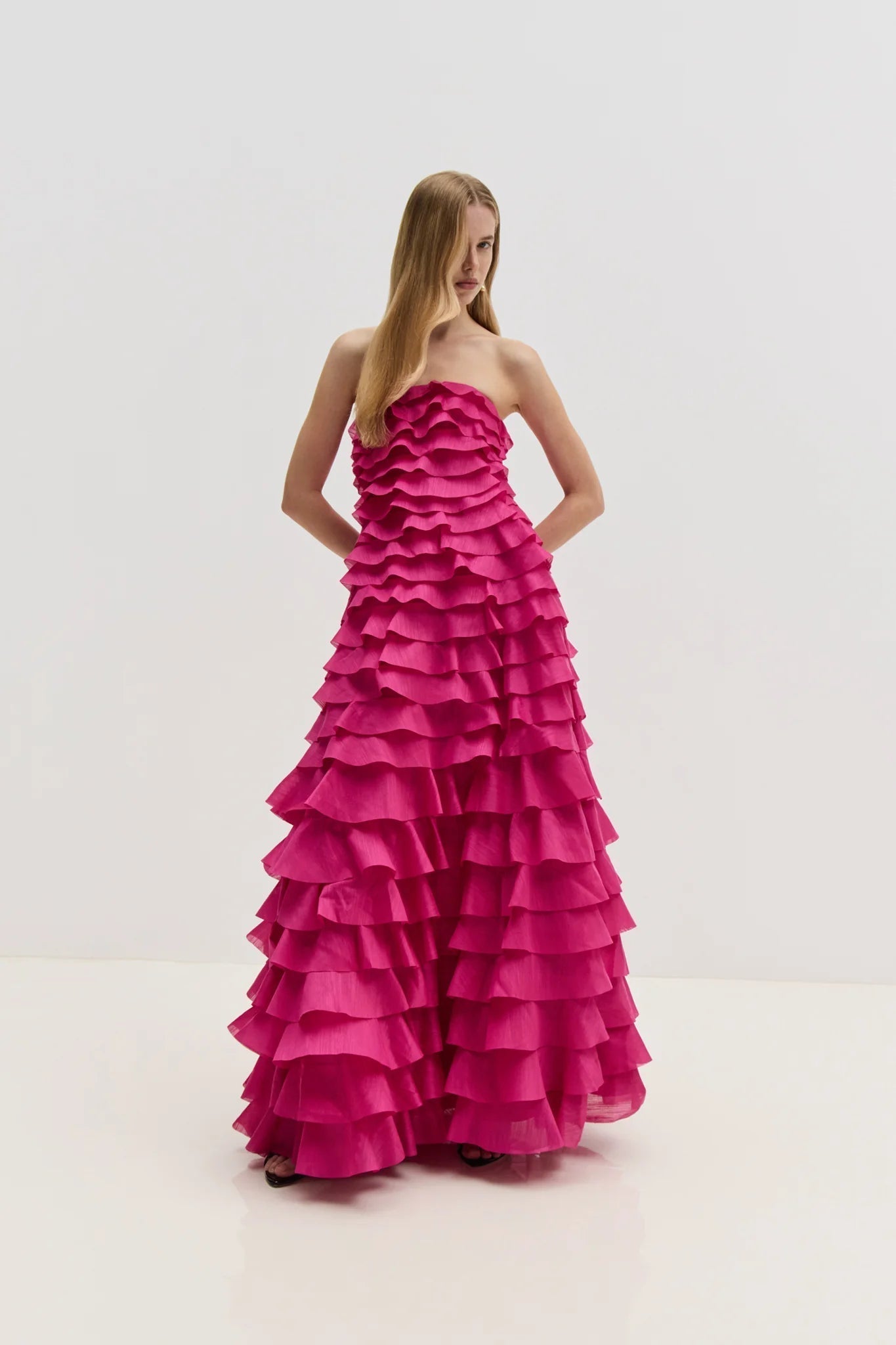 Cathy Maxi Dress in Rose Red