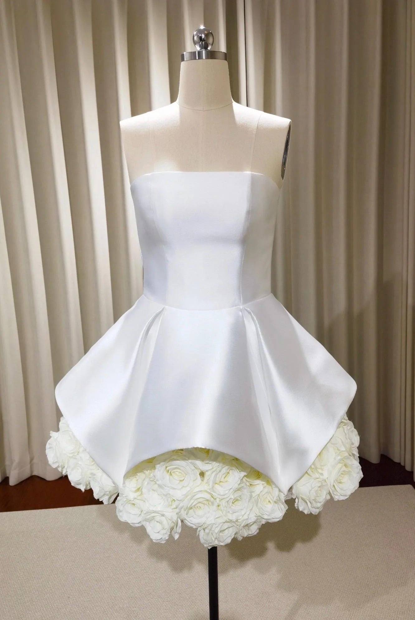 Flower Mini Dress In White