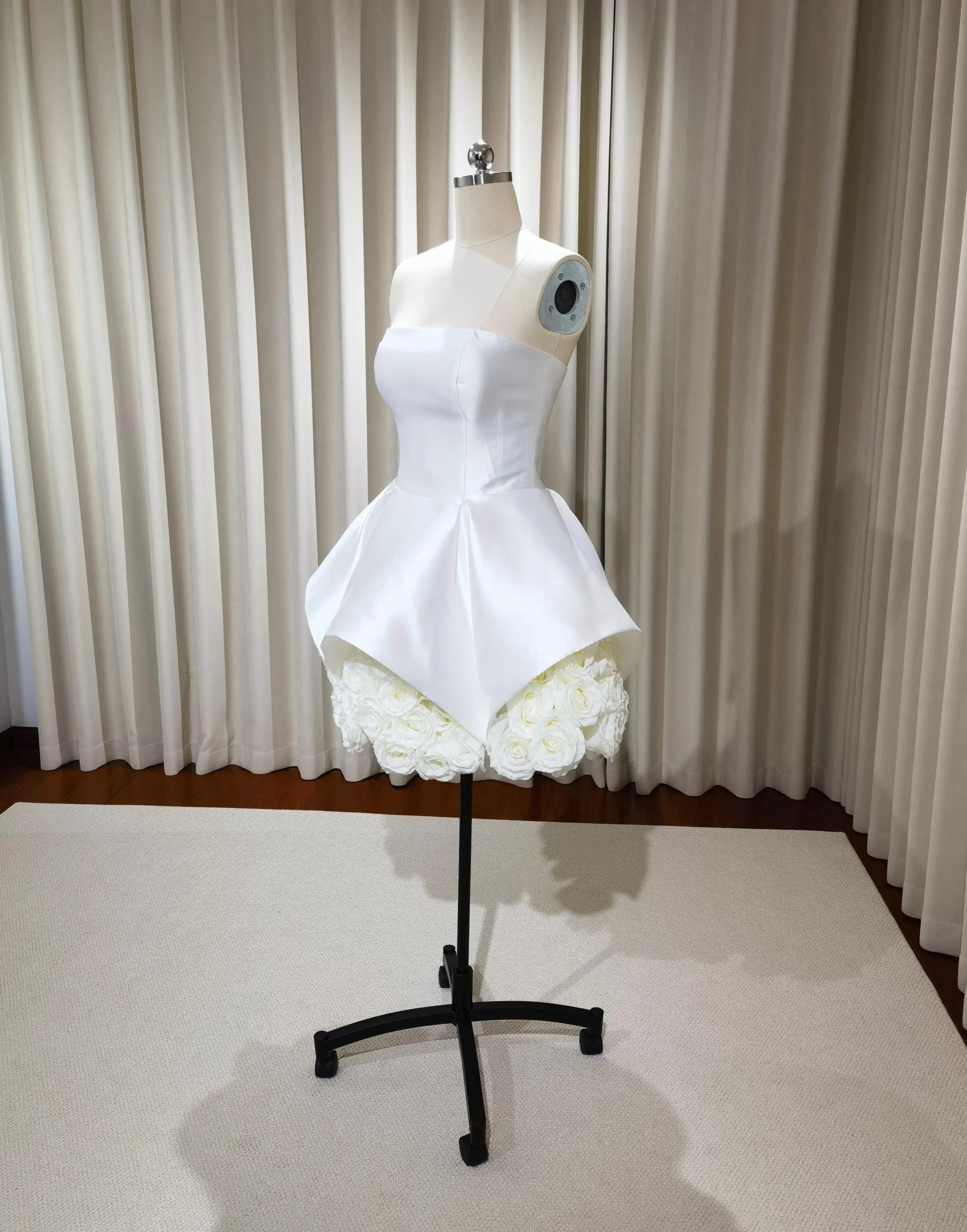 Flower Mini Dress In White