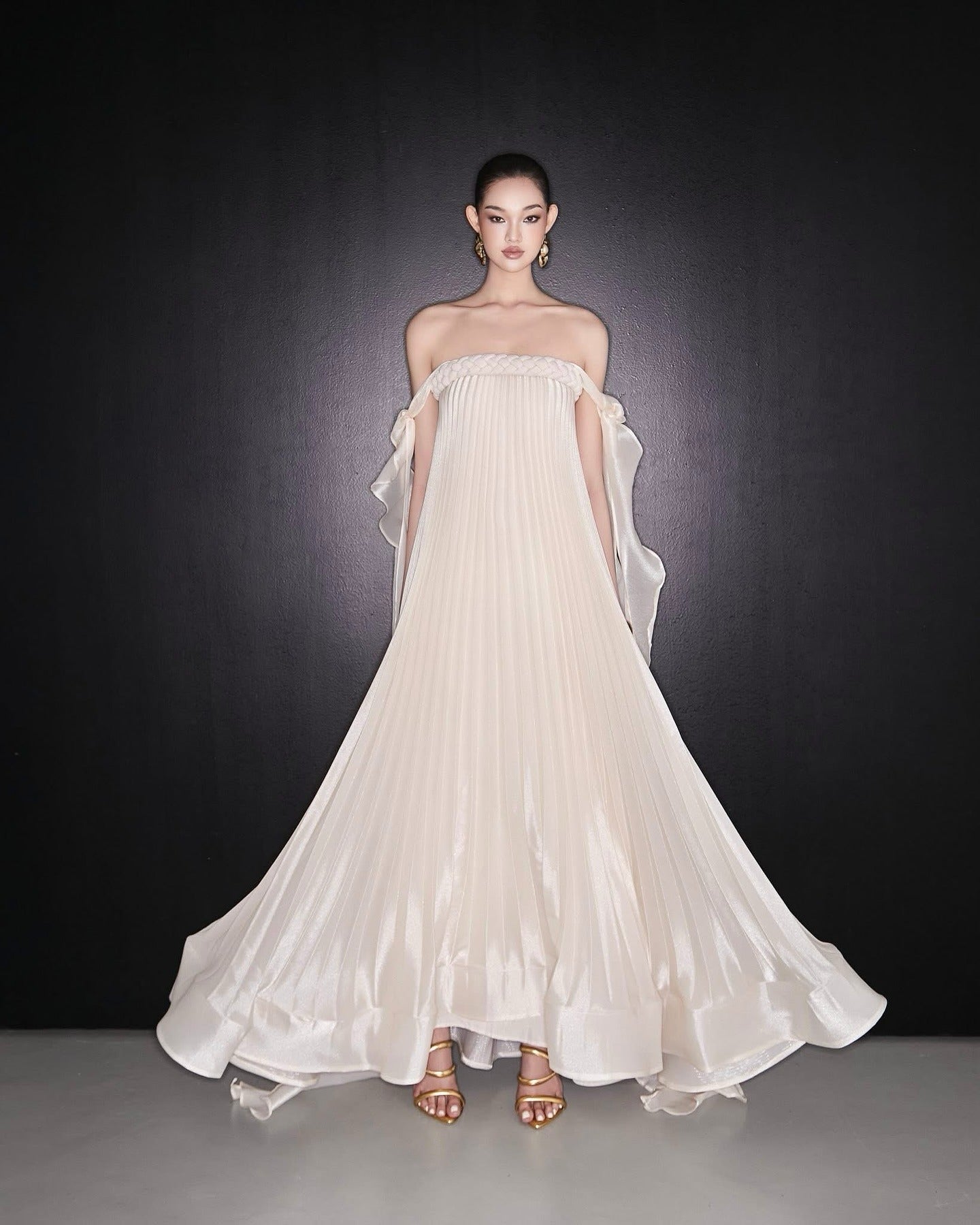 Off Shoulder Maxi Dress in Apricot