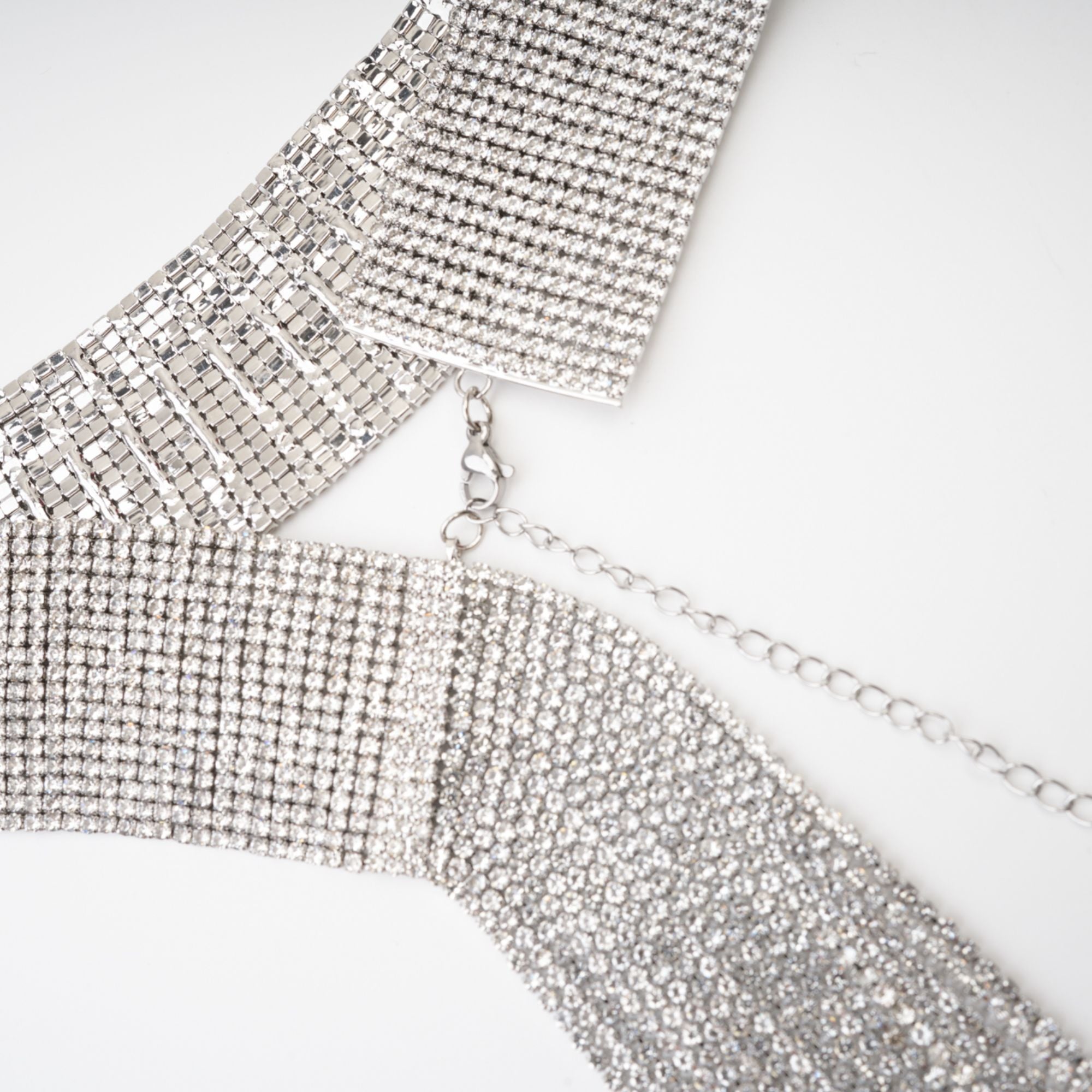 Detail Necklace