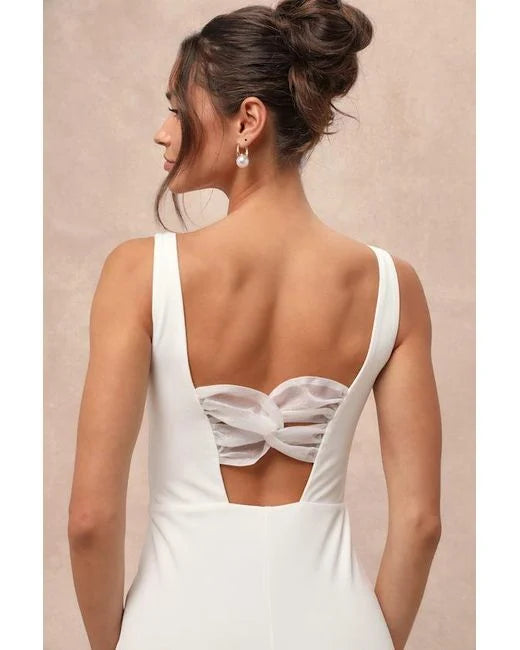 Regal Classic Sleeveless Twist-Back Maxi Dress