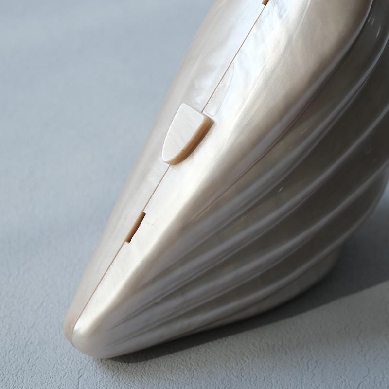 Shell Bridal Clutch