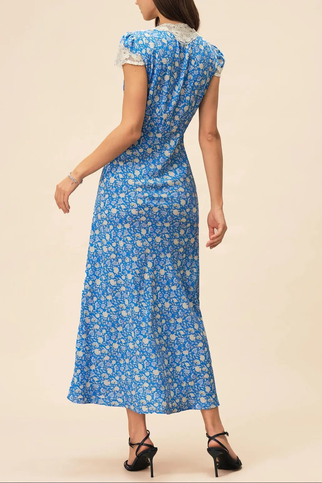 Floral Printed Lace-Trimmed V-Neck Maxi Dress in Blue