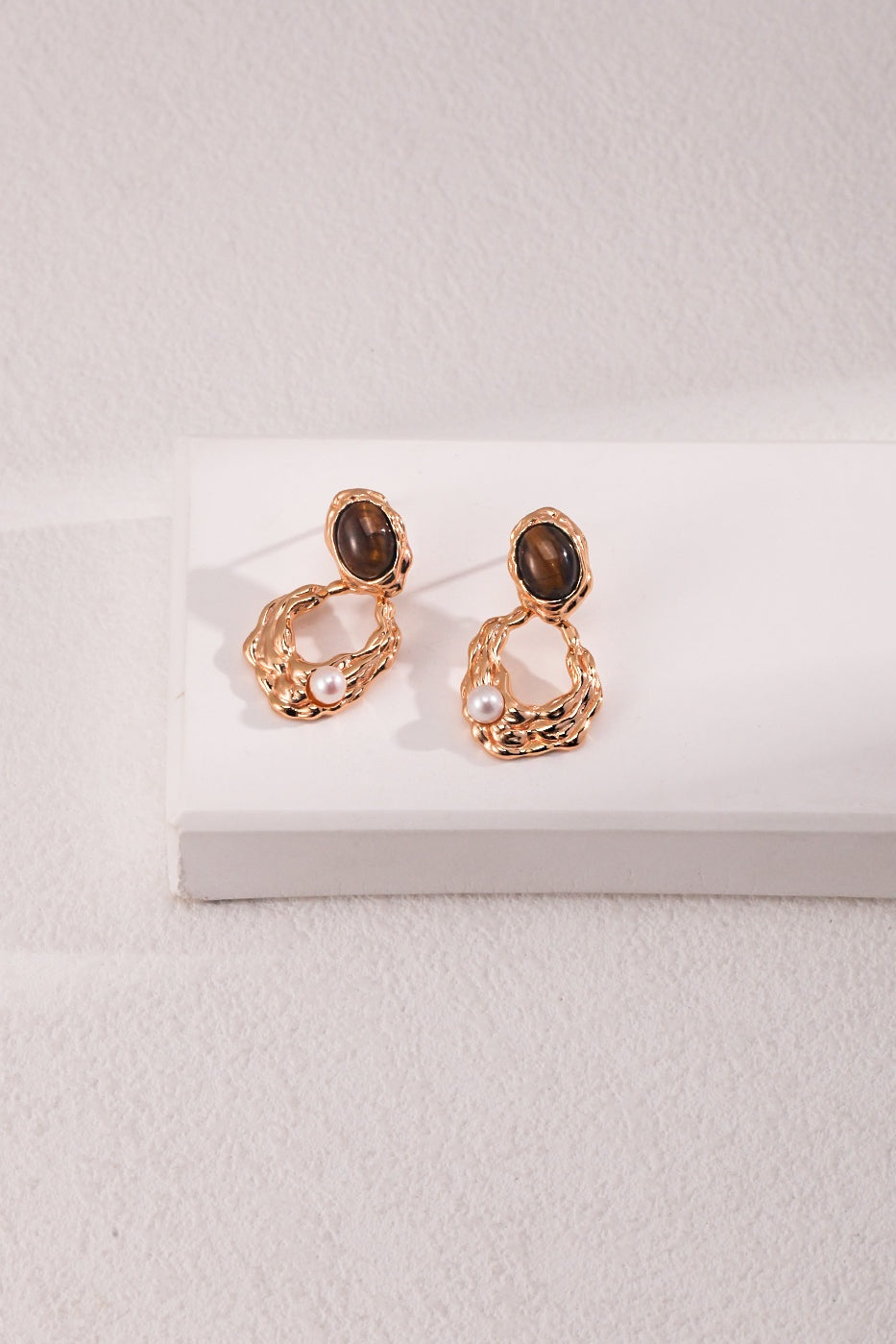 Tiger Eye Stone Hollow Gold Drop Earrings